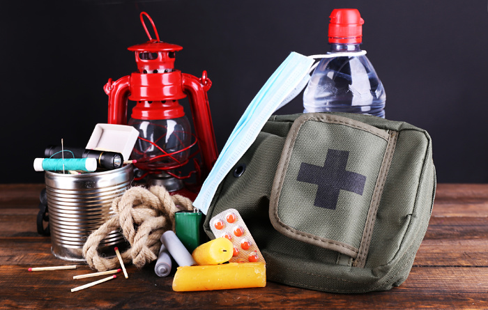 The Best Emergency Preparedness Items You Need At Work