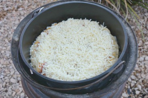 dutch oven pizza