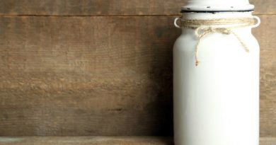 What You Need To Know About Food Storage by FoodStorageMoms.com