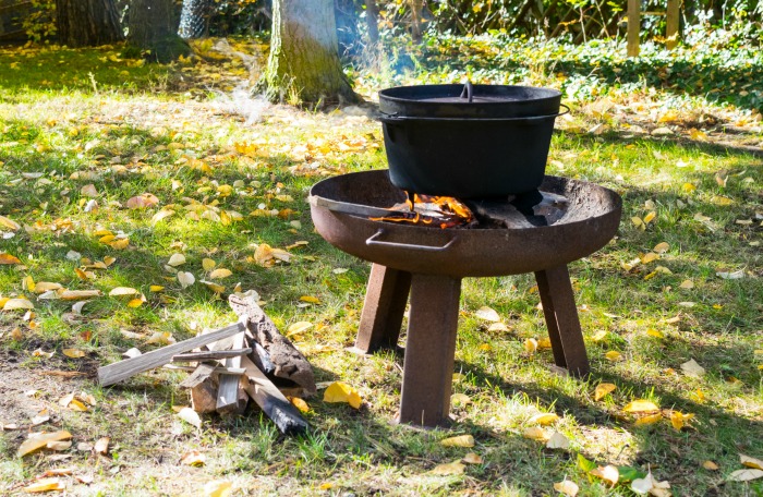 How To Make A Dutch Oven Stand Cheap - Food Storage Moms