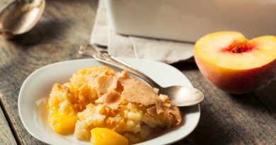 Easy Peach Cobbler