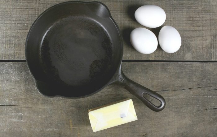 restore cast iron pans