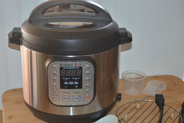 INSTANT POT Duo 60 7-in-1 Pressure Cooker