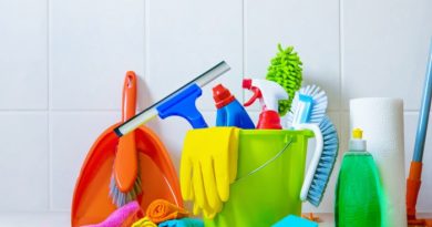 20 Items For Emergency Cleaning Buckets