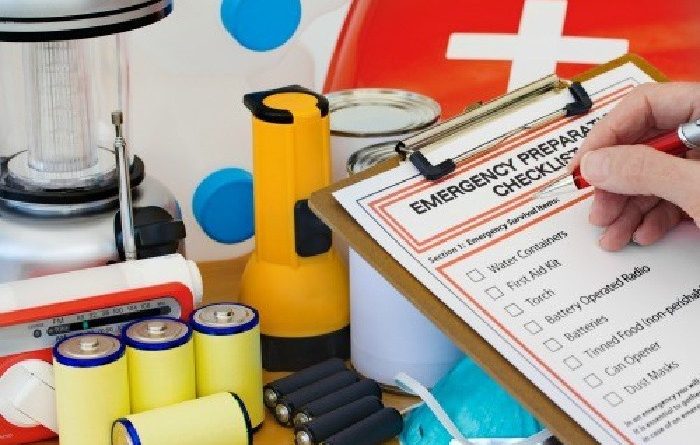 10 Things You Need In Your Disaster Emergency Kit