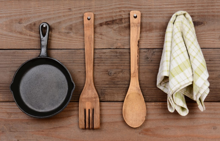 20 Must-Have Cast Iron Accessories