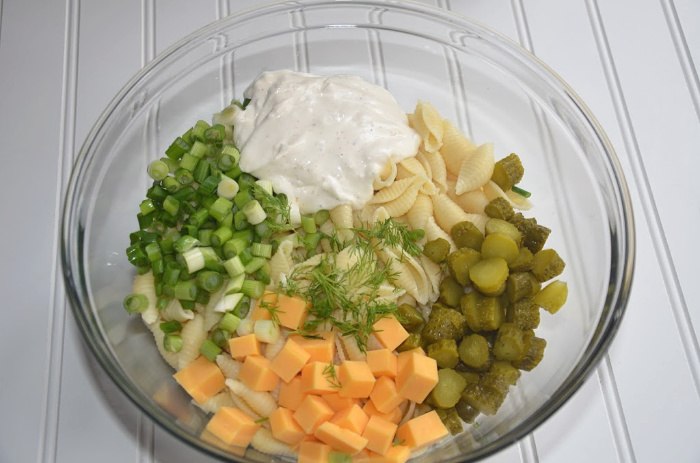 Dill Pickle Dip