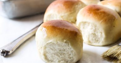 How To Make No-Fail Dinner Rolls