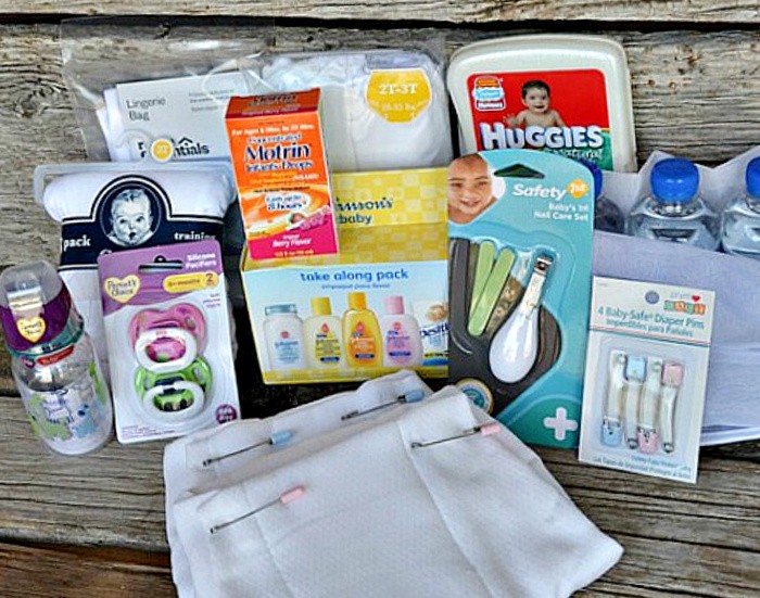 Mommy’s Get Home Bag: Get Ahead of the Game With 15 Clever Tips