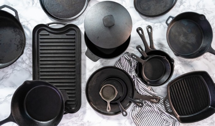 How To Clean And Restore Cast Iron Pans - Food Storage Moms