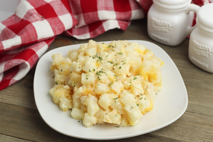 Cheesy Potato Casserole (Funeral Potatoes)