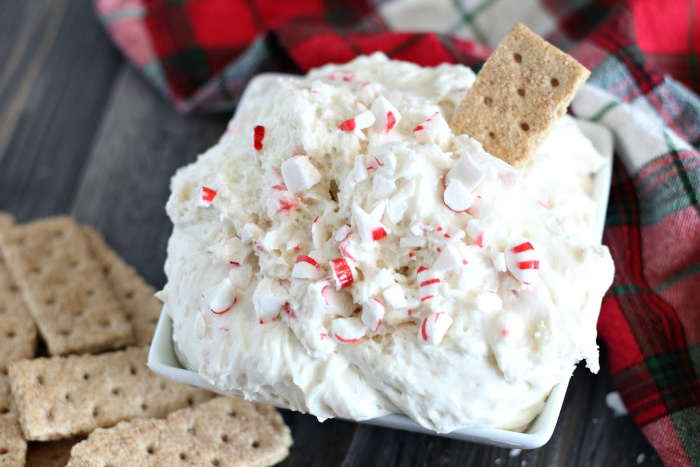 Peppermint French Vanilla Cake Mix Dip