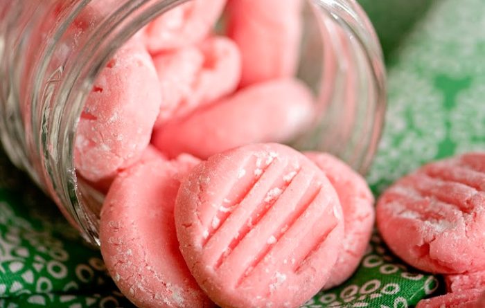 Cream Cheese Mints