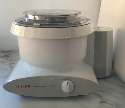 Canadian Bosch Universal Kitchen Machines 