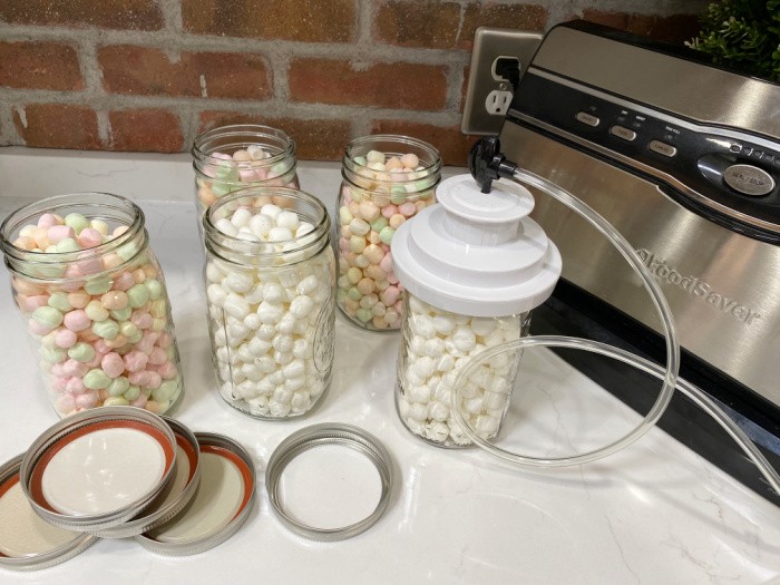 Dehydrating Marshmallows For Hot Cocoa - Food Storage Moms