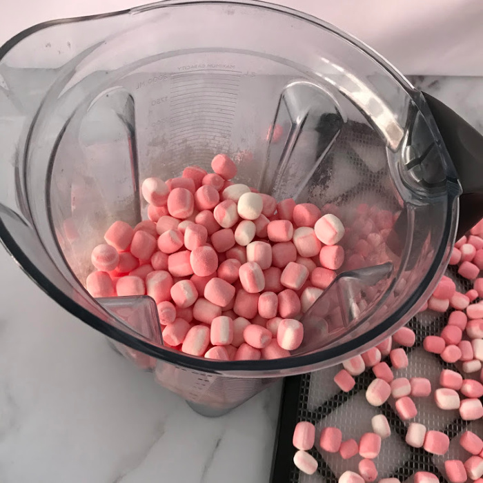 Marshmallows in Blender