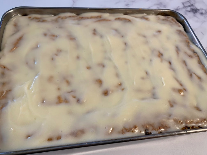 Frosted Cake with cream cheese frosting