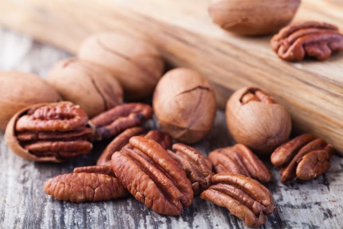 Health Benefits of Nuts: Stock Up