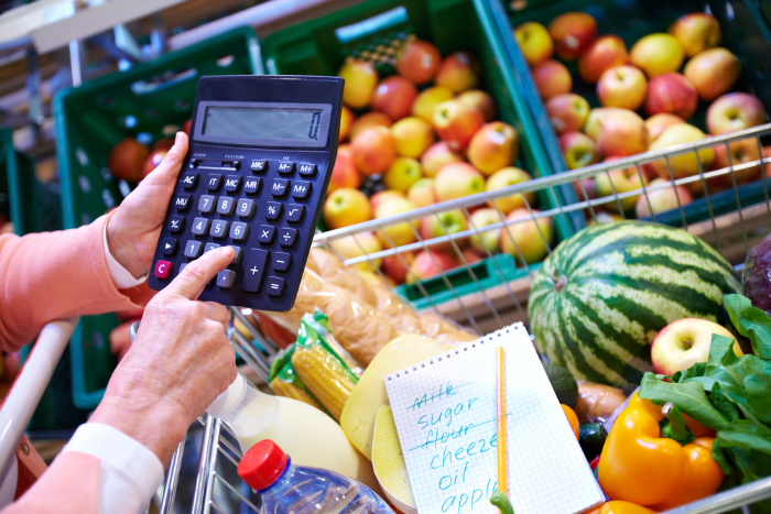 How to Save Time and Money with Grocery Shopping