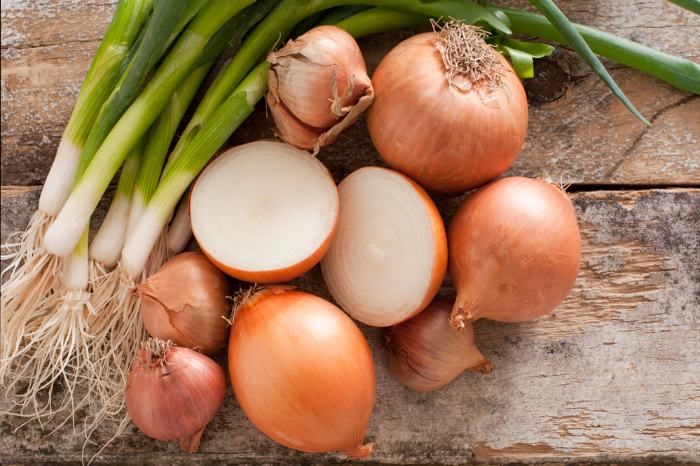 Shallots vs. Onions: What's the Difference?