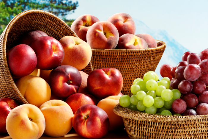 Fruit Peaches and Grapes