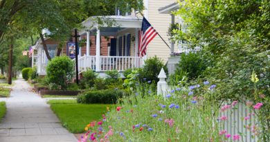 How to Make a Community in Your Neighborhood