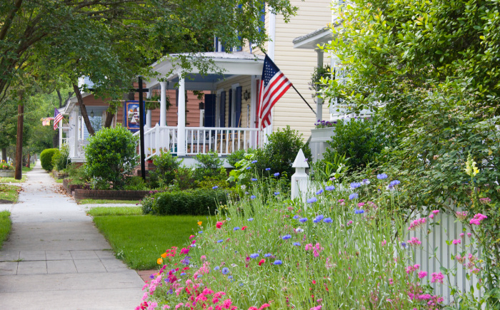 How to Make a Community in Your Neighborhood