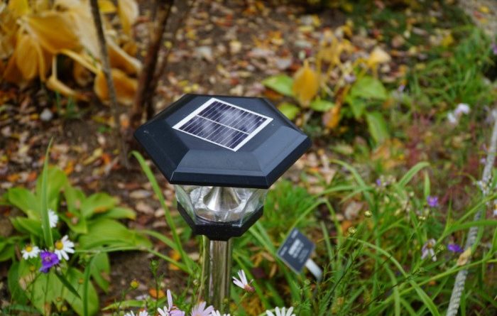 Solar Yard Lights