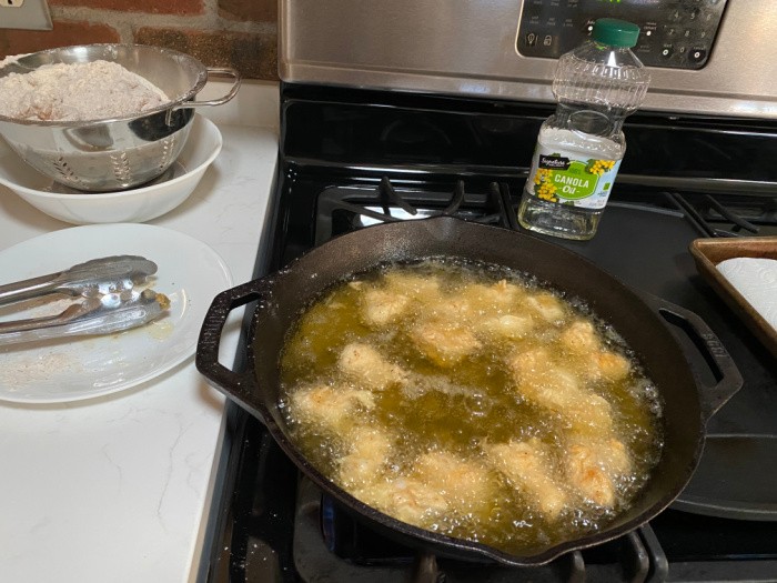 Frying Chicken Nuggets