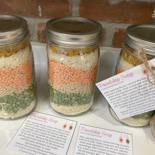 https://www.foodstoragemoms.com/wp-content/uploads/2021/03/Friendship-Soup-Mix-In-A-Jar-20-500x500.jpeg