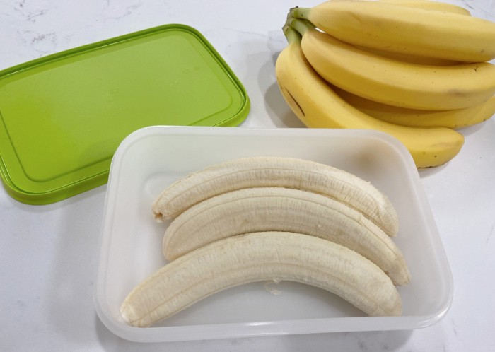 Bananas in Tupperware