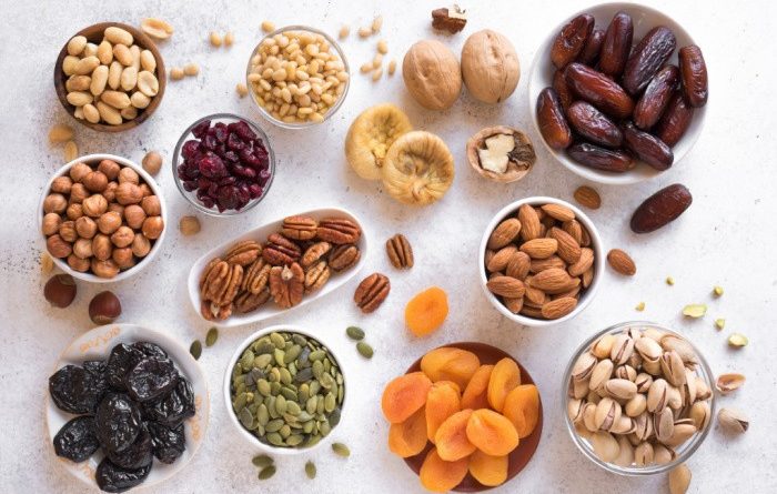 Best Snacks to Take With You When SHTF