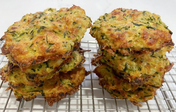 Easy Baked Cheesy Zucchini Bites