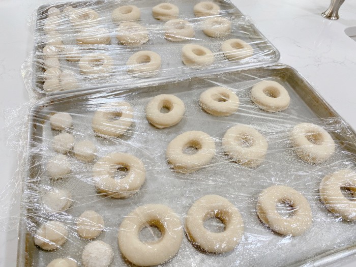 How to Make DIY Glazed Doughnuts