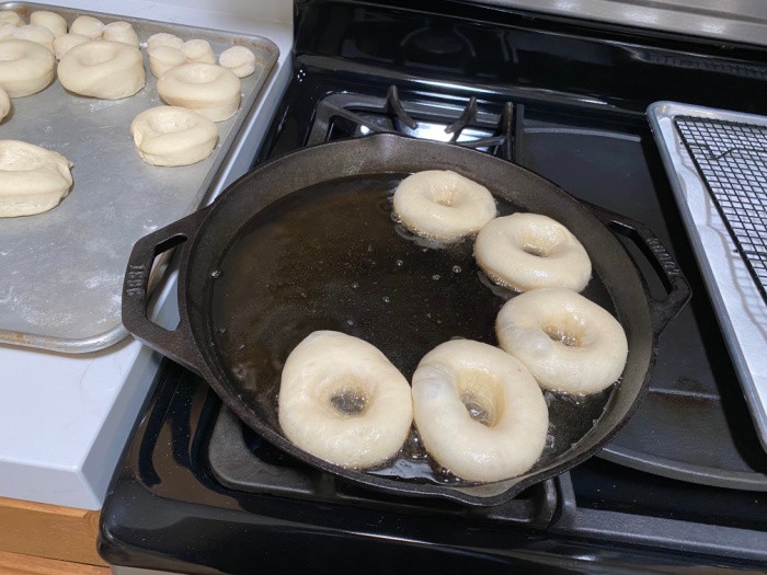 How to Make Vintage Glazed Doughnuts