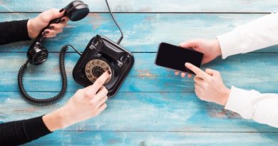 15 Emergency Numbers You Need
