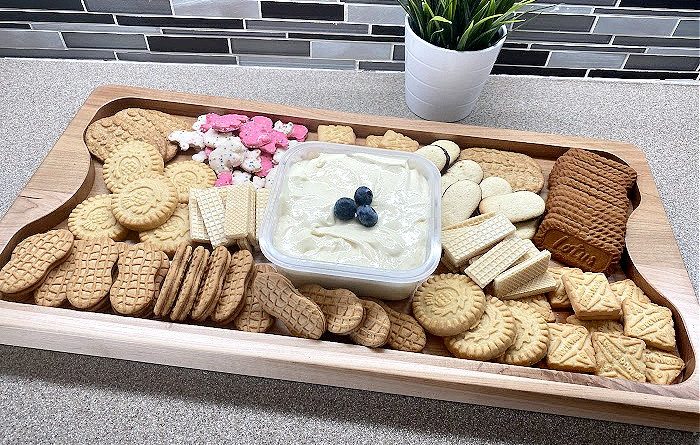 Easy-To-Make Cheesecake Dip