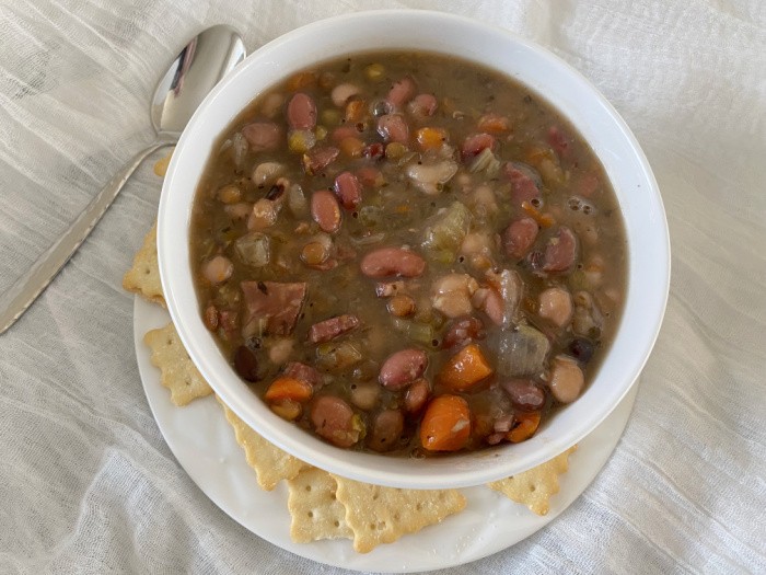 The Best Sixteen-Bean Soup