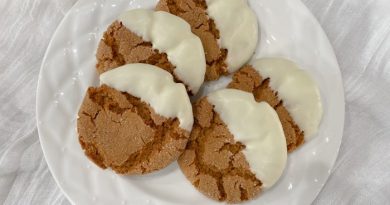 White Chocolate Dipped Gingersnaps