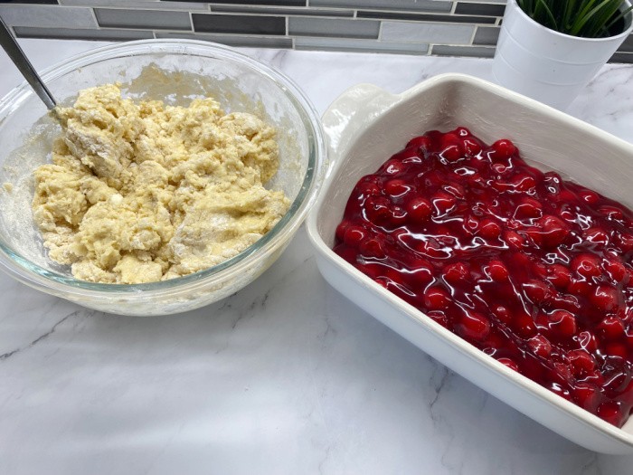 Easy Cherry Cobbler