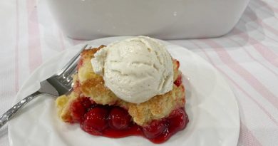 Easy Cherry Cobbler