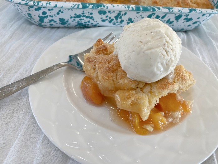 The Best Peach Cobbler