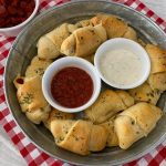 Easy-To-Make Mini Pizza Roll-Ups