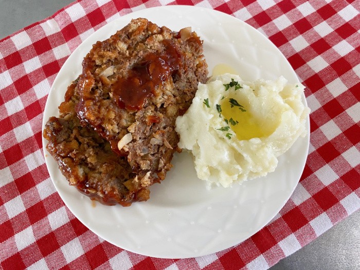 Slow Cooker Meatloaf