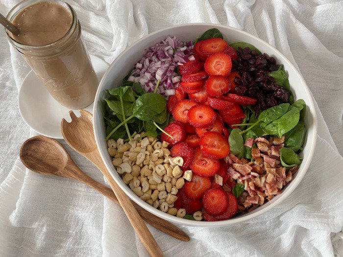 Strawberry Spinach Salad