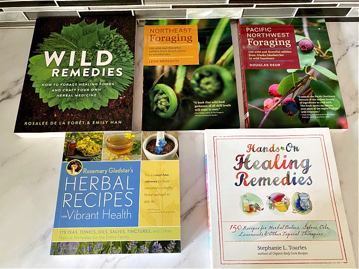 Foraging: The Ultimate Guide to Finding Food in the Wild