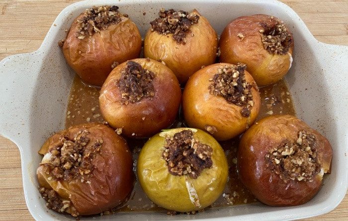 Easy-Baked Apples - Food Storage Moms