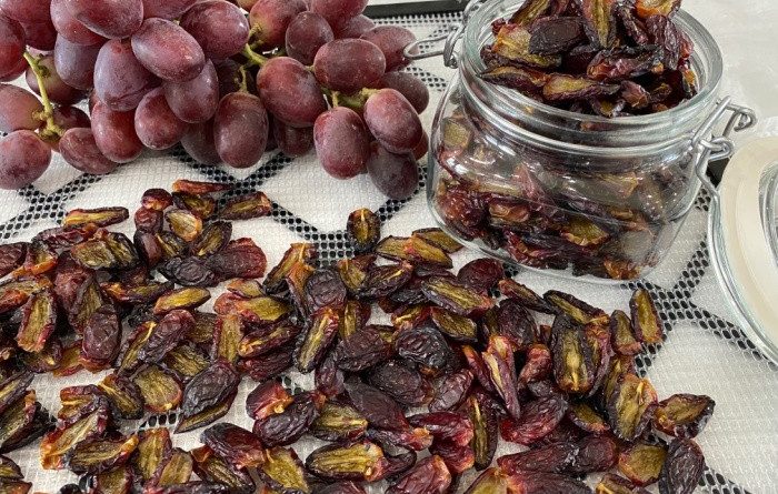 How To Dehydrate Grapes