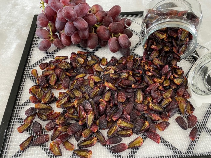 How To Dehydrate Grapes