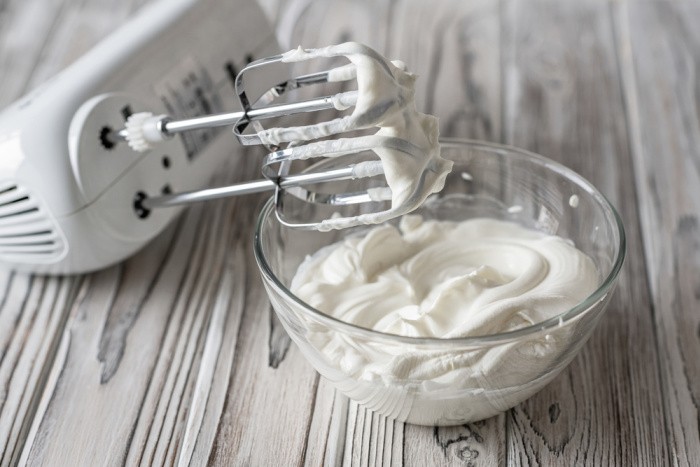 Whipping Cream with Mixer